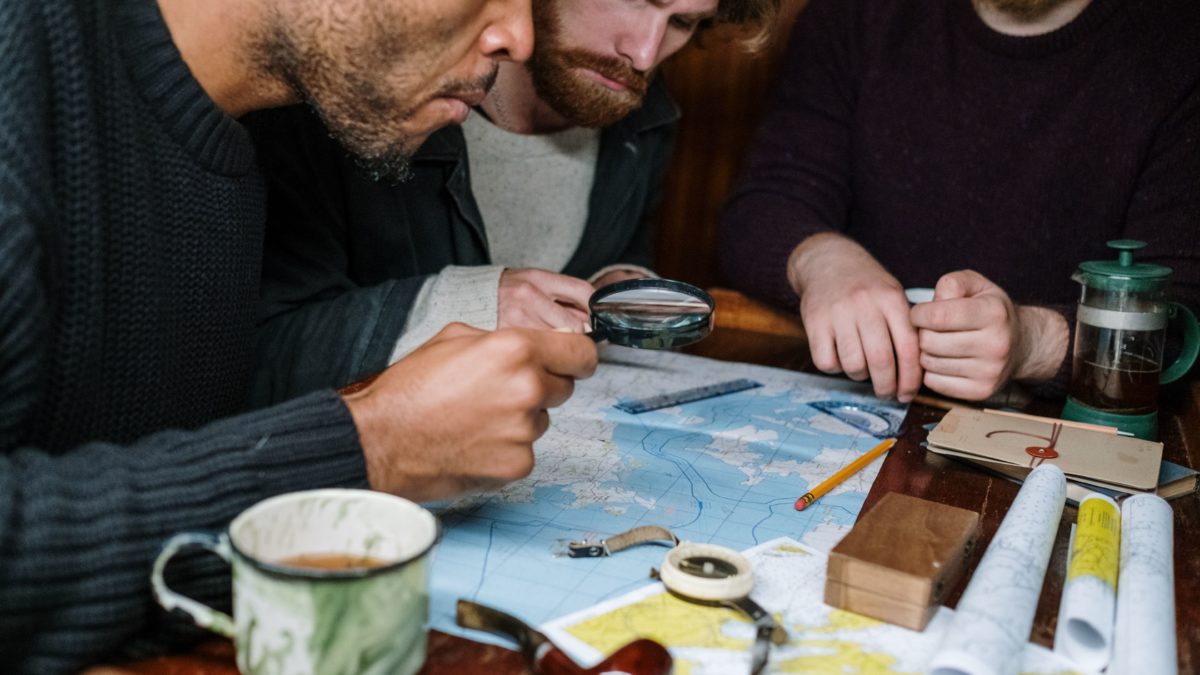 Wer bekommt was? Wenig Gesprächsbereitschaft sorgt nach dem Erbfall für viel Gesprächsbedarf. Bild: Pexels
